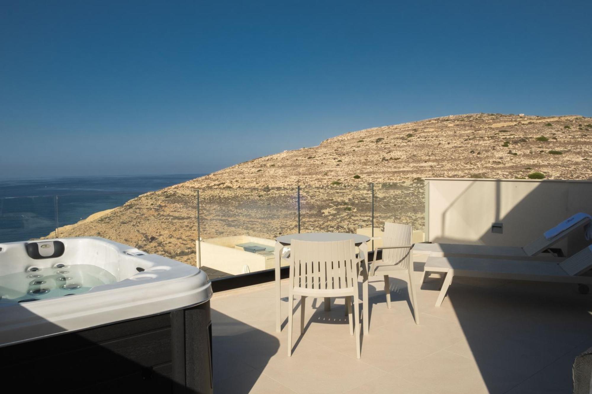 Deep Blu Boutique Hotel Zurrieq ภายนอก รูปภาพ